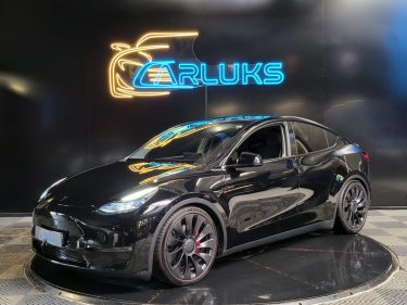 TESLA MODEL Y PERFORMANCE 534cv / AUTOPILOT + PPF COMPLET + CERAMIQUE + LUMIERES D'AMBIANCES