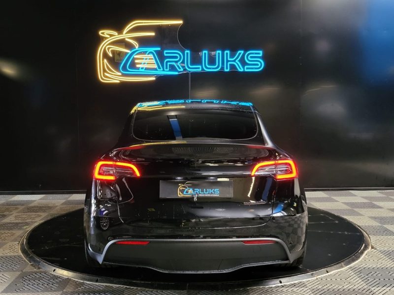 TESLA MODEL Y PERFORMANCE 534cv / AUTOPILOT + PPF COMPLET + CERAMIQUE + LUMIERES D'AMBIANCES