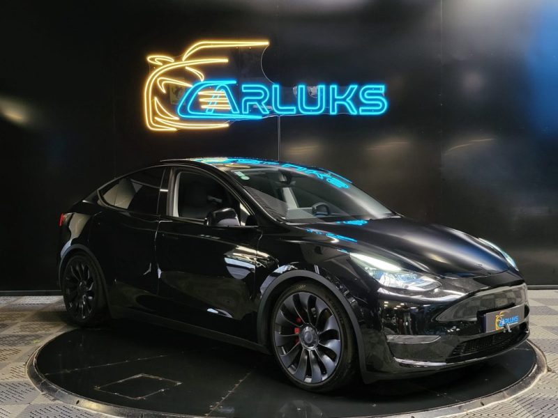 TESLA MODEL Y PERFORMANCE 534cv / AUTOPILOT + PPF COMPLET + CERAMIQUE + LUMIERES D'AMBIANCES