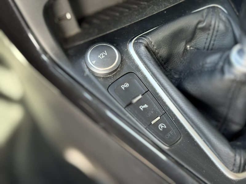 FORD FOCUS 1.5 TDCi 150ch ECOnetic Titanium