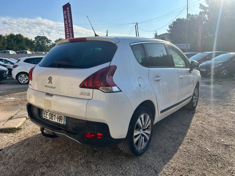 PEUGEOT 3008 SUV 2016