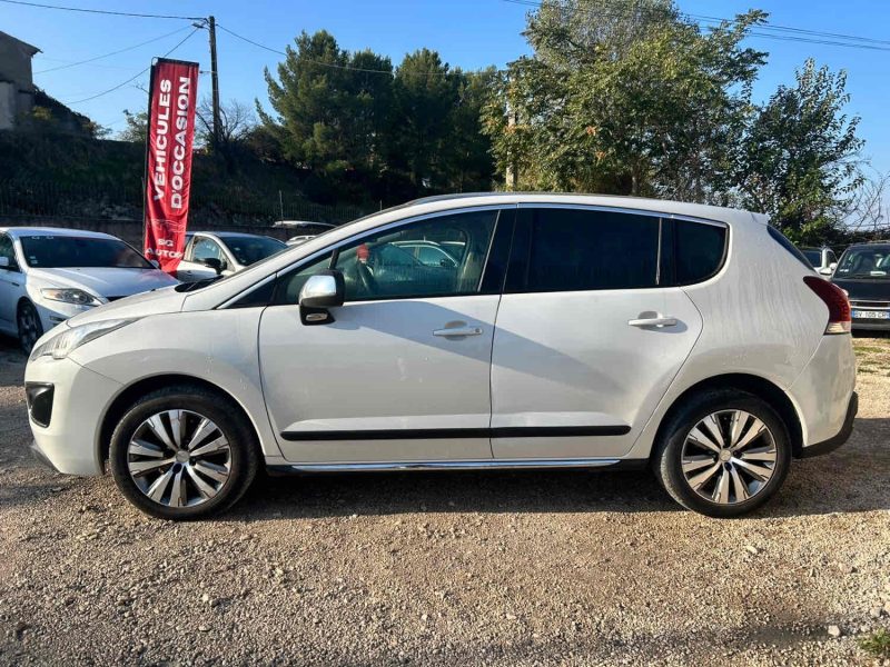 PEUGEOT 3008 SUV 2016