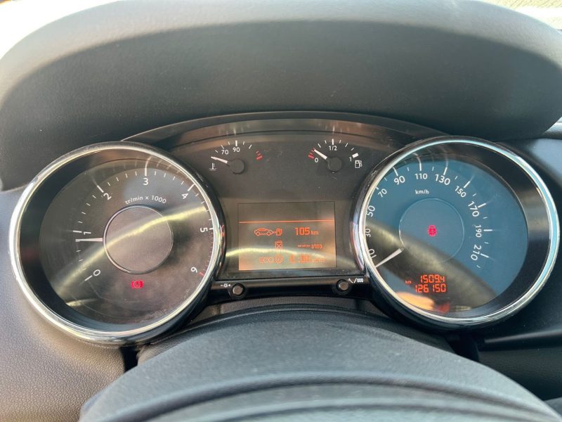 PEUGEOT 3008 SUV 2016