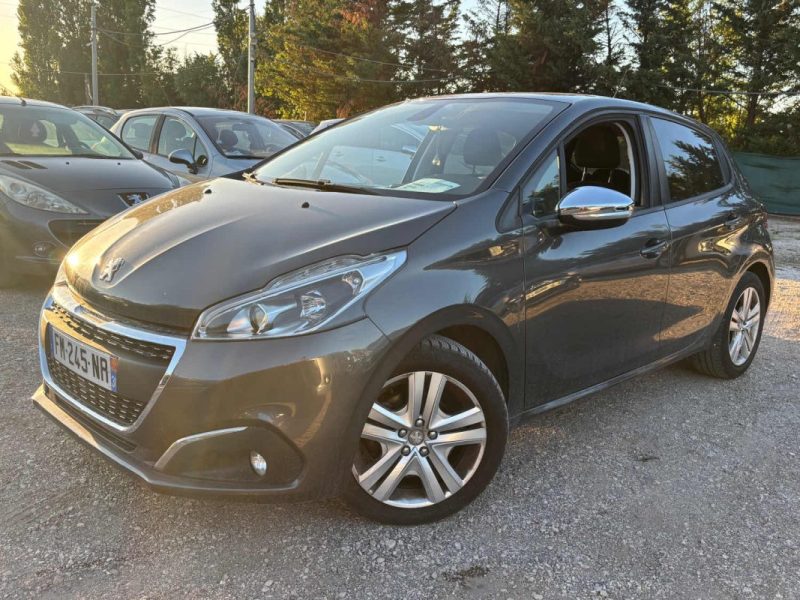 PEUGEOT 208 2019