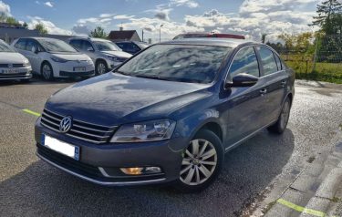 VOLKSWAGEN PASSAT 1.6 TDI 105ch BlueMotion Technology FAP Carat 2011