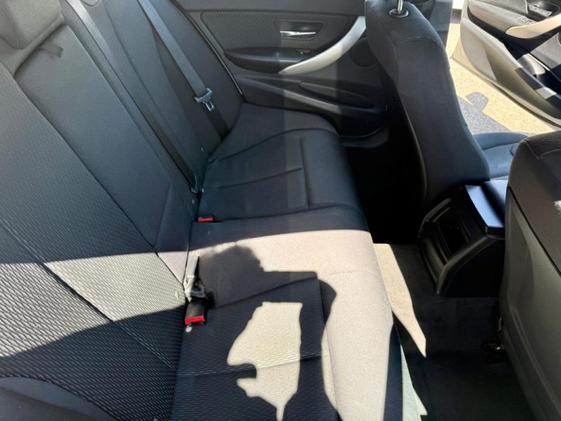 BMW 316 D 116CH LOUNGE