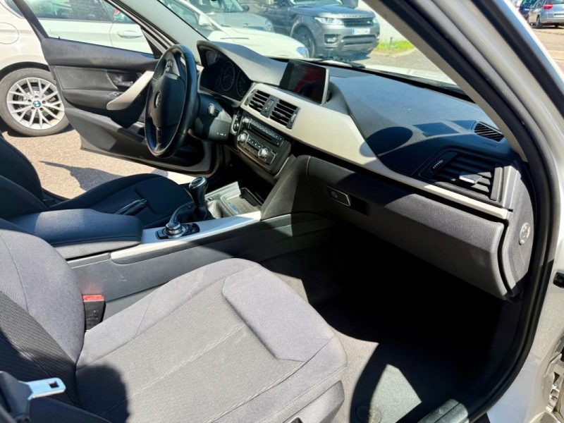 BMW 316 D 116CH LOUNGE