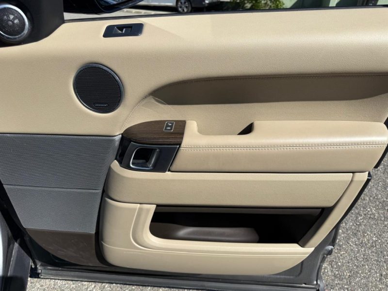 LAND ROVER RANGE ROVER 306 CH SPORT HSE SDV6