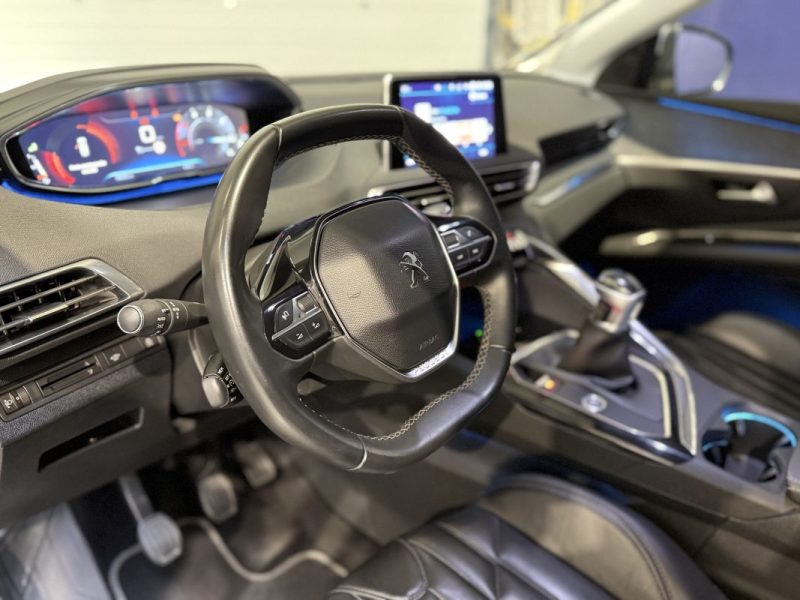 PEUGEOT 3008 2.0 BlueHDi 150ch ALLURE / 77000km