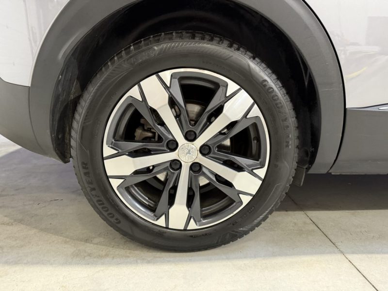 PEUGEOT 3008 2.0 BlueHDi 150ch ALLURE / 77000km