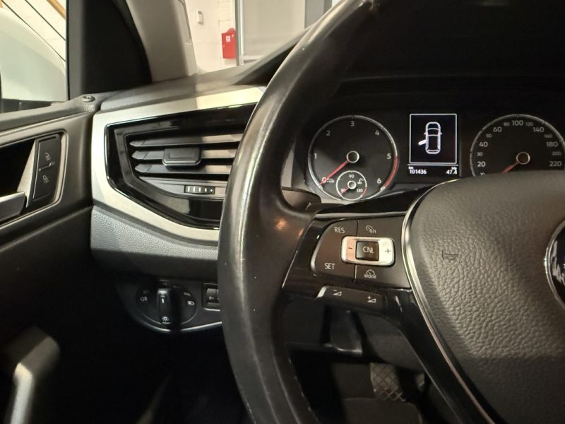 VOLKSWAGEN POLO 1.6 TDI 95ch CONFORTLINE DSG7 - Suivi d'entretien complet 
