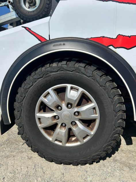 FORD RANGER DEPANNEUSE 2.2 DIESEL