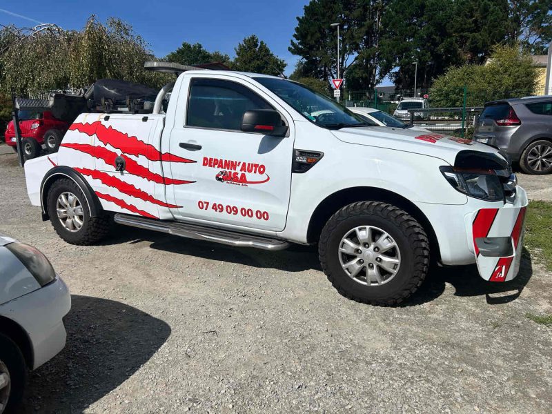 FORD RANGER DEPANNEUSE 2.2 DIESEL