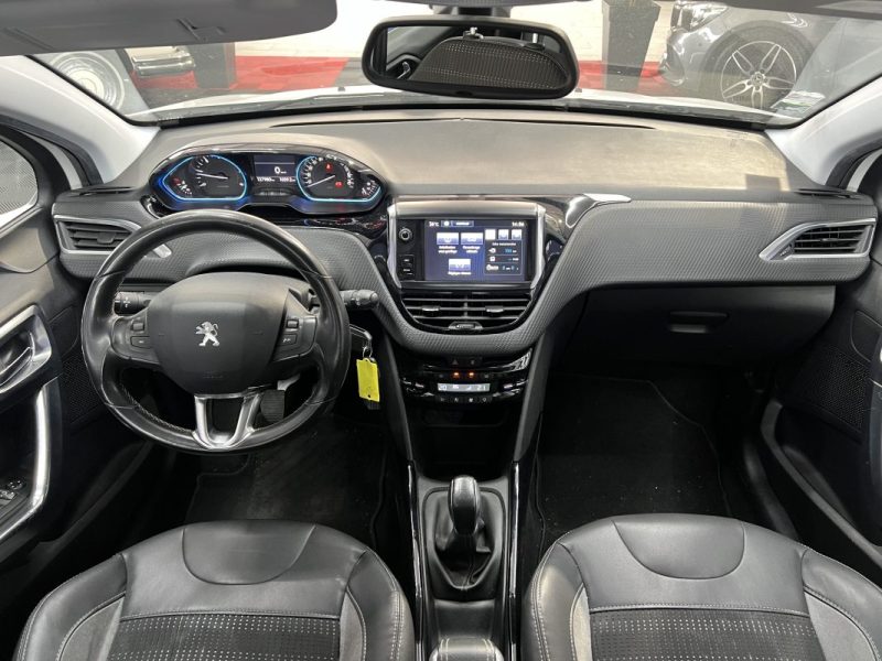 PEUGEOT 2008 2015