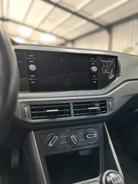 VOLKSWAGEN POLO Trendline 1.4 TDI 75ch Diesel / Entretien ok - Financement possible