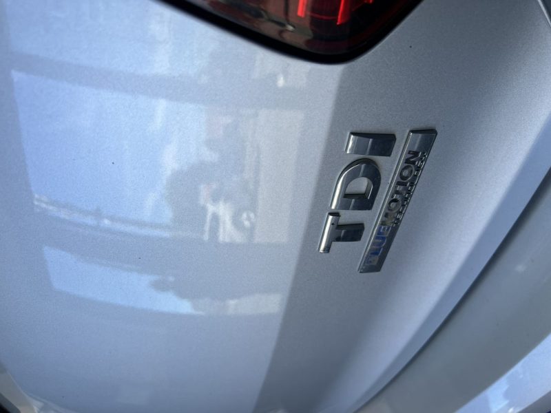 VOLKSWAGEN POLO 2010