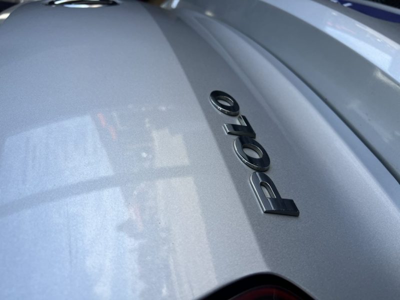 VOLKSWAGEN POLO 2010