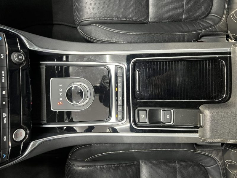 JAGUAR XF 2.0D 180ch R Sport BVA 8 2016