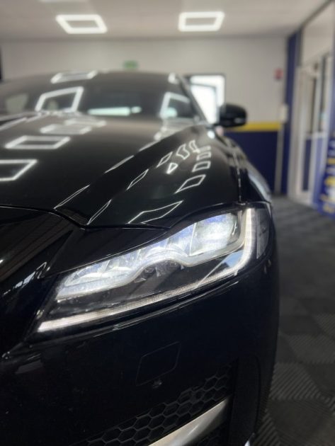 JAGUAR XF 2.0D 180ch R Sport BVA 8 2016