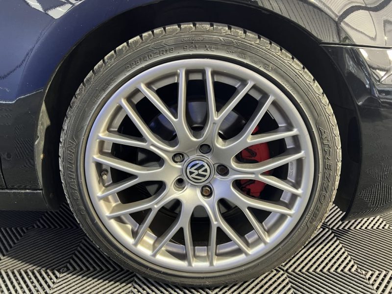 Volkswagen Golf 6 GTI 2.0 TSI 210 CH DSG6 5 portes - Toit ouvrant/Jantes 18/Sièges chauffants 2010