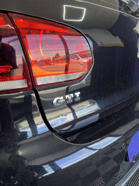 Volkswagen Golf 6 GTI 2.0 TSI 210 CH DSG6 5 portes - Toit ouvrant/Jantes 18/Sièges chauffants 2010