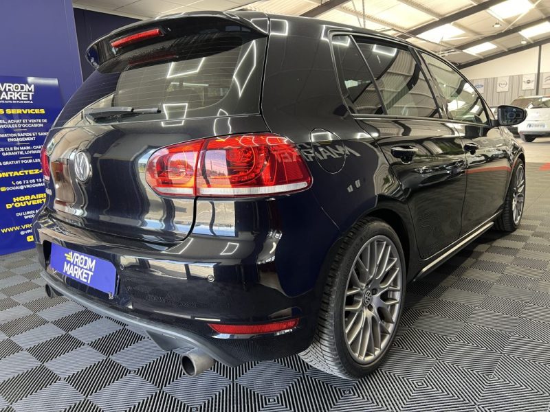 Volkswagen Golf 6 GTI 2.0 TSI 210 CH DSG6 5 portes - Toit ouvrant/Jantes 18/Sièges chauffants 2010