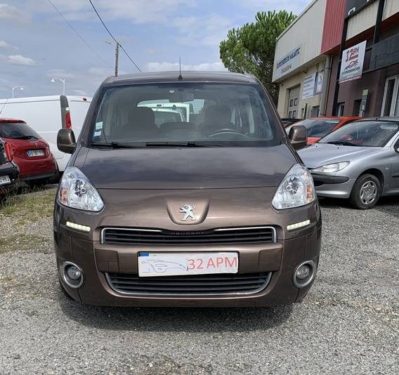 PEUGEOT PARTNER 2012