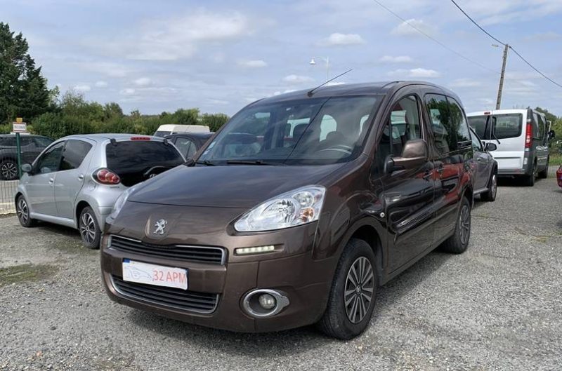 PEUGEOT PARTNER 2012