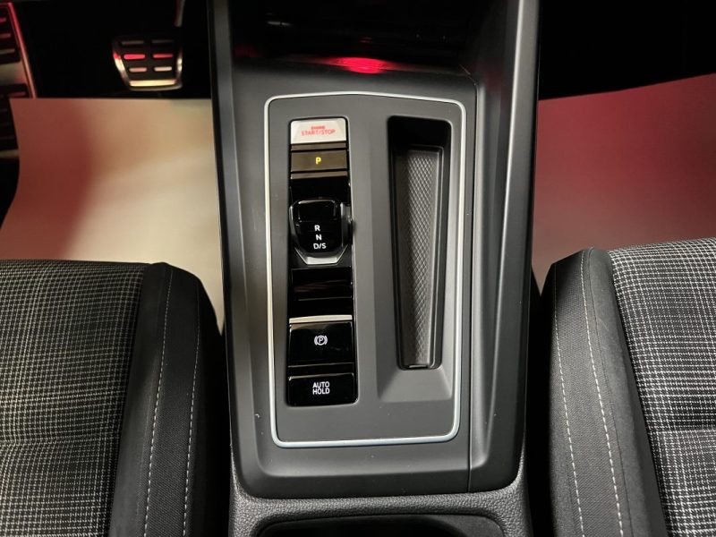 VOLKSWAGEN GOLF VIII GTD 200CH - BVA- HARMAN KARDON - 69200KM