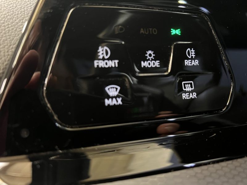 VOLKSWAGEN GOLF VIII GTD 200CH - BVA- HARMAN KARDON - 69200KM