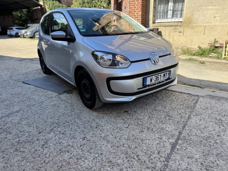VOLKSWAGEN UP 2012
