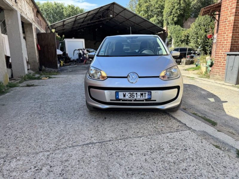 VOLKSWAGEN UP 2012