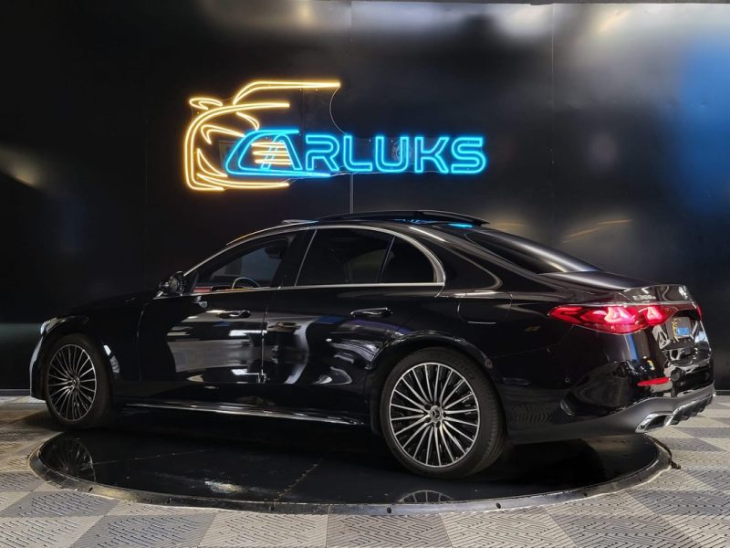 MERCEDES CLASSE E 300E 313CV AMG LINE 9G-Tronic / TOIT OUVRANT + DOUBLE ECRAN + BURMASTER /