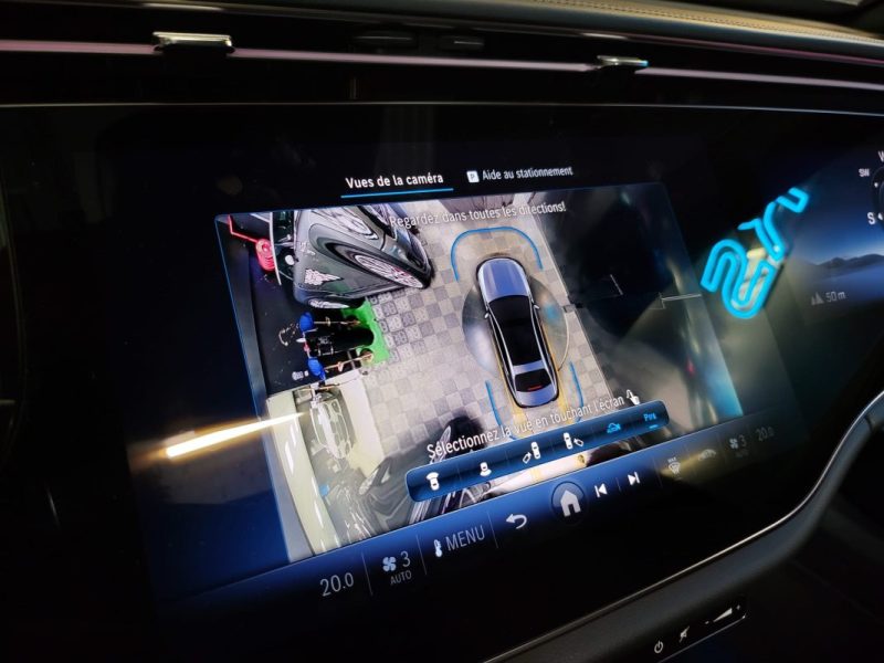 MERCEDES CLASSE E 300E 313CV AMG LINE 9G-Tronic / TOIT OUVRANT + DOUBLE ECRAN + BURMASTER /