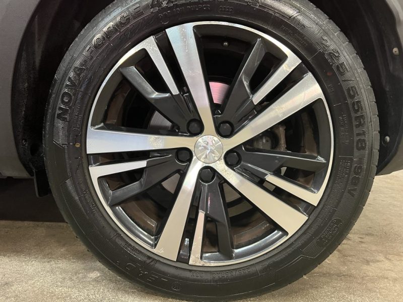 Peugeot 3008 1.2 130ch - Allur - BM - suivi Peugeot - 92500KM