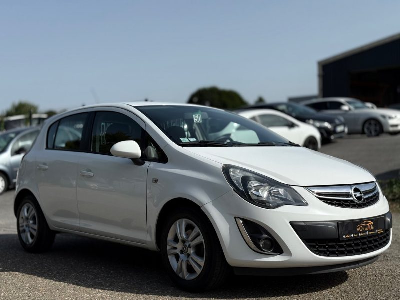 OPEL Corsa 1.2 85 ch Twinport Graphite - Clim / Régulateur /  semi-cuir / Révisée & Garantie 6 Mois.