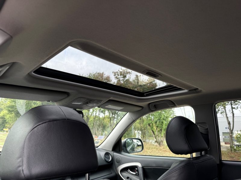 TOYOTA RAV4  III 2.2 D 4WD 177CH CLEAN POWER