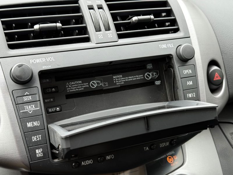 TOYOTA RAV4  III 2.2 D 4WD 177CH CLEAN POWER