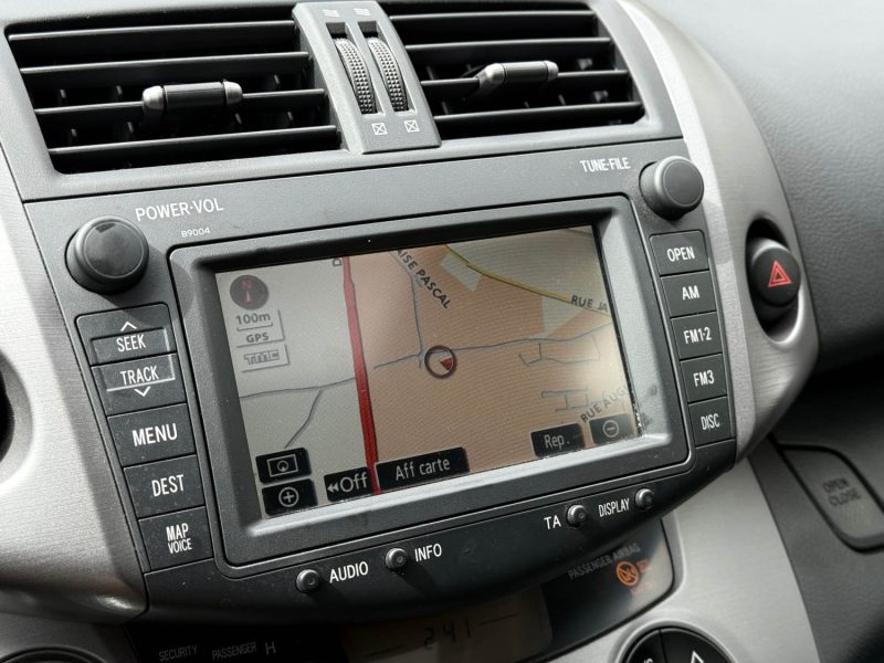 TOYOTA RAV4  III 2.2 D 4WD 177CH CLEAN POWER