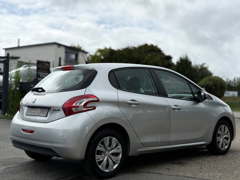 PEUGEOT 208 1.2 VTI 82CH BVM5 ACTIVE