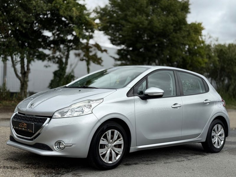 PEUGEOT 208 1.2 VTI 82CH BVM5 ACTIVE