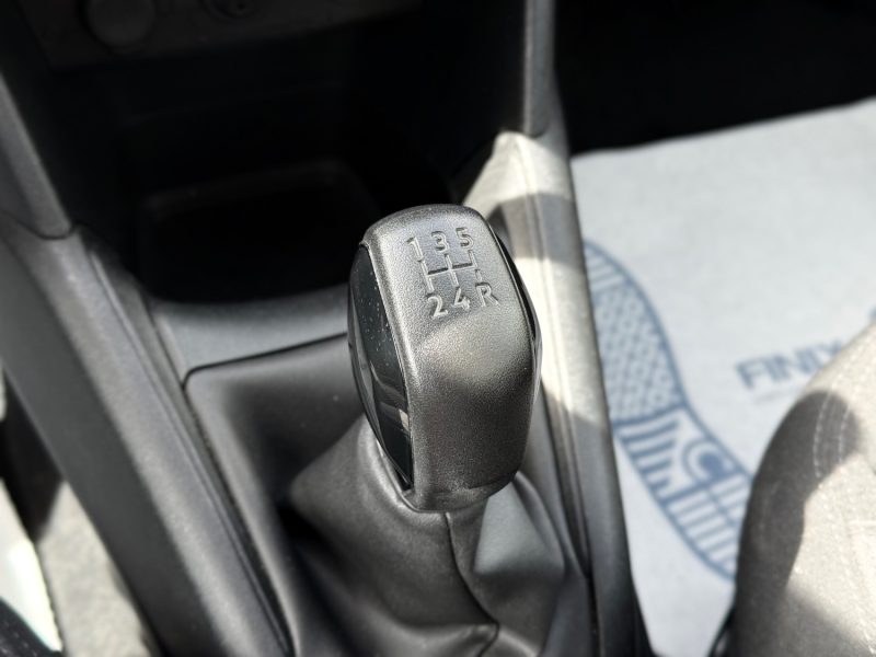 PEUGEOT 208 1.2 VTI 82CH BVM5 ACTIVE