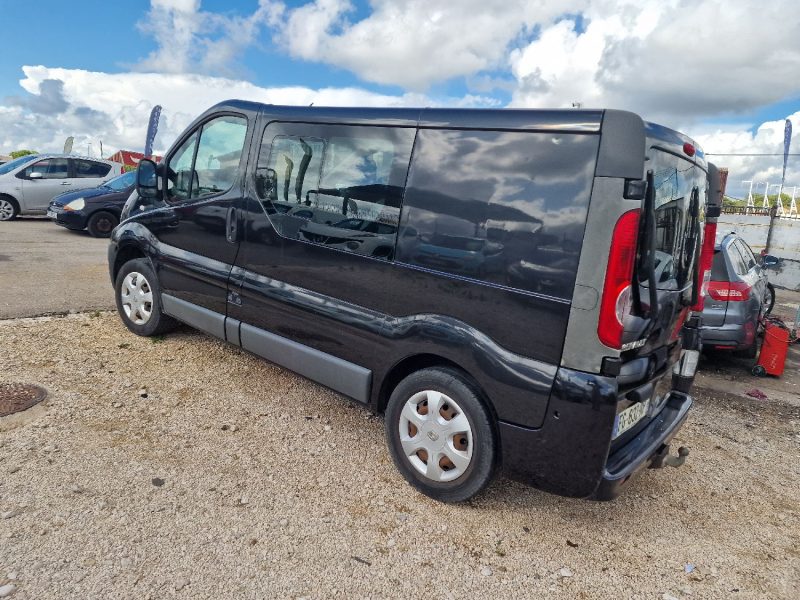 RENAULT TRAFIC 2007