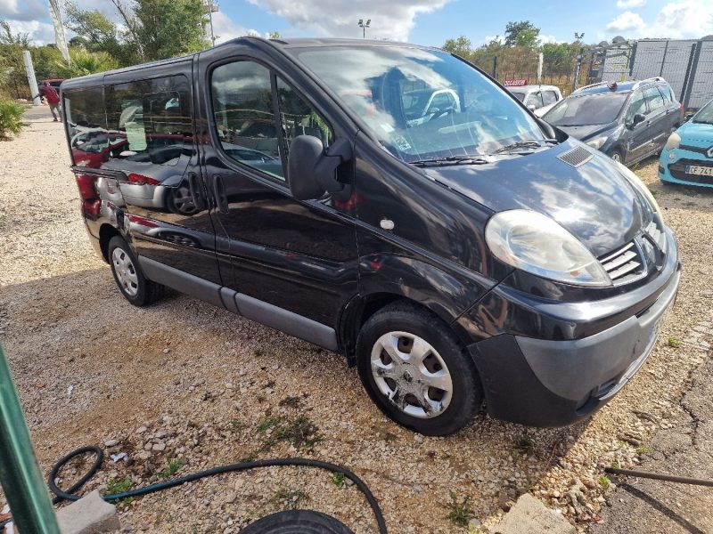 RENAULT TRAFIC 2007