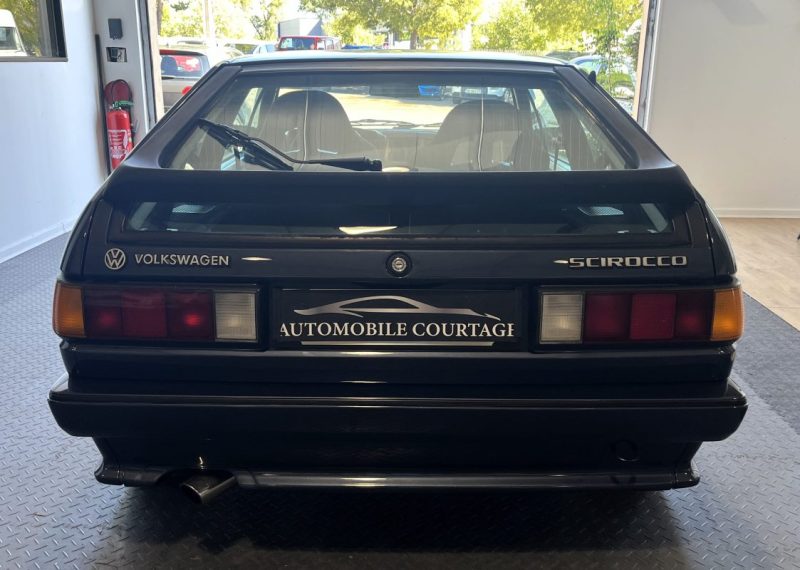 VOLKSWAGEN  SCIROCCO  1989