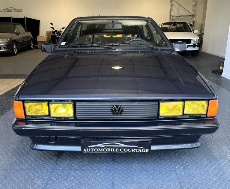 VOLKSWAGEN  SCIROCCO  1989