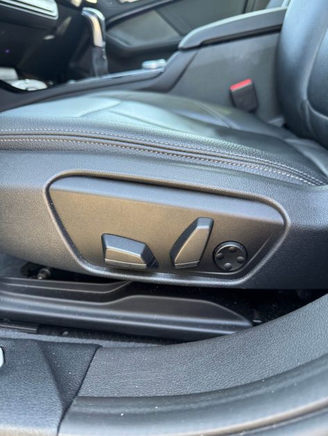 BMW SERIE 1 LUXURY 118i 140ch