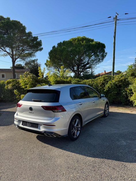 VOLKSWAGEN GOLF 2022