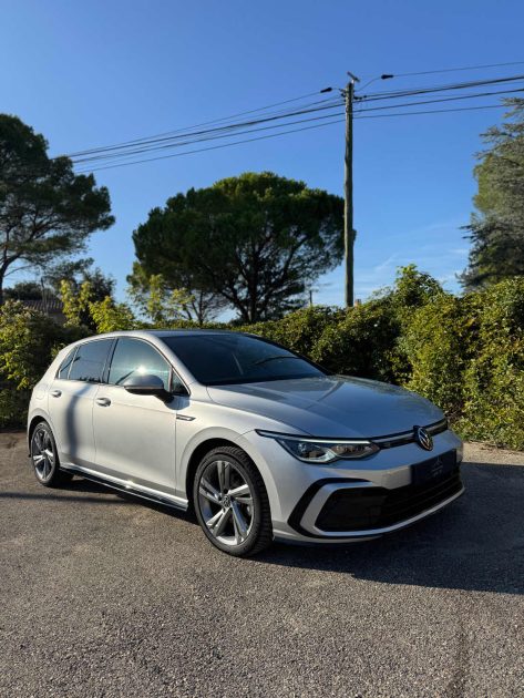 VOLKSWAGEN GOLF 2022