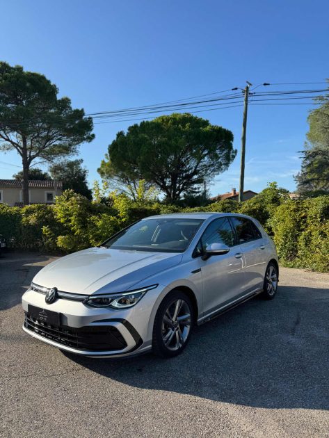 VOLKSWAGEN GOLF 2022